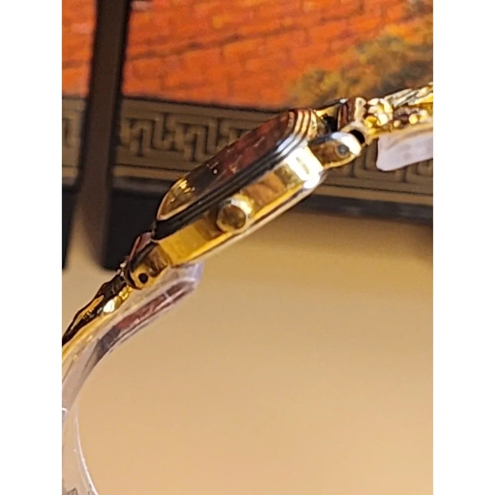 Vintage SEIKO Watch‎ STAMPER Signed 10k Black Hills Gold Women's 10K Yellow Gold